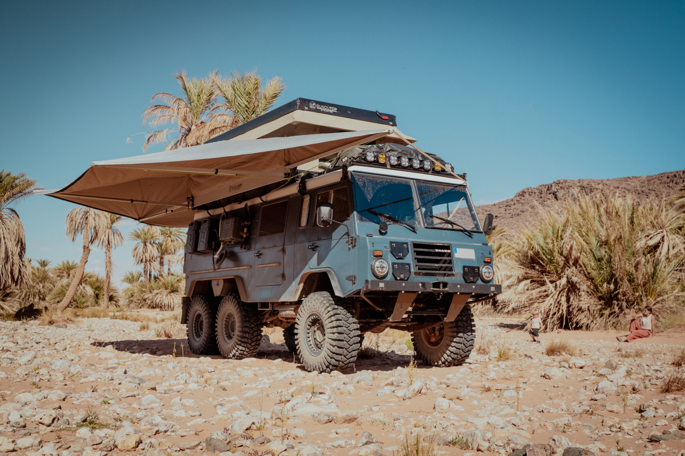 Custom BunduTec rooftop tent build
